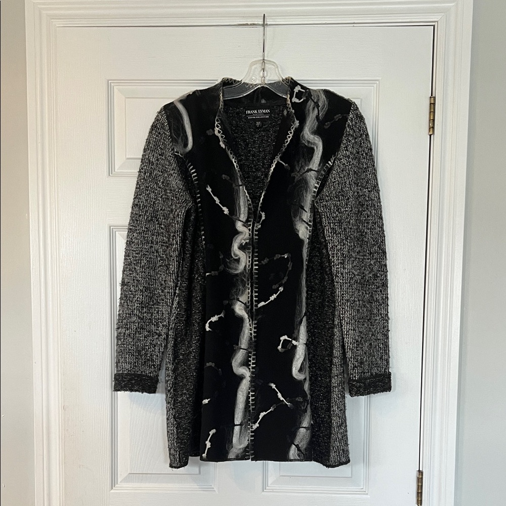Frank Lyman Design Black and Gray Women's Cardigan - Picture 1 of 3